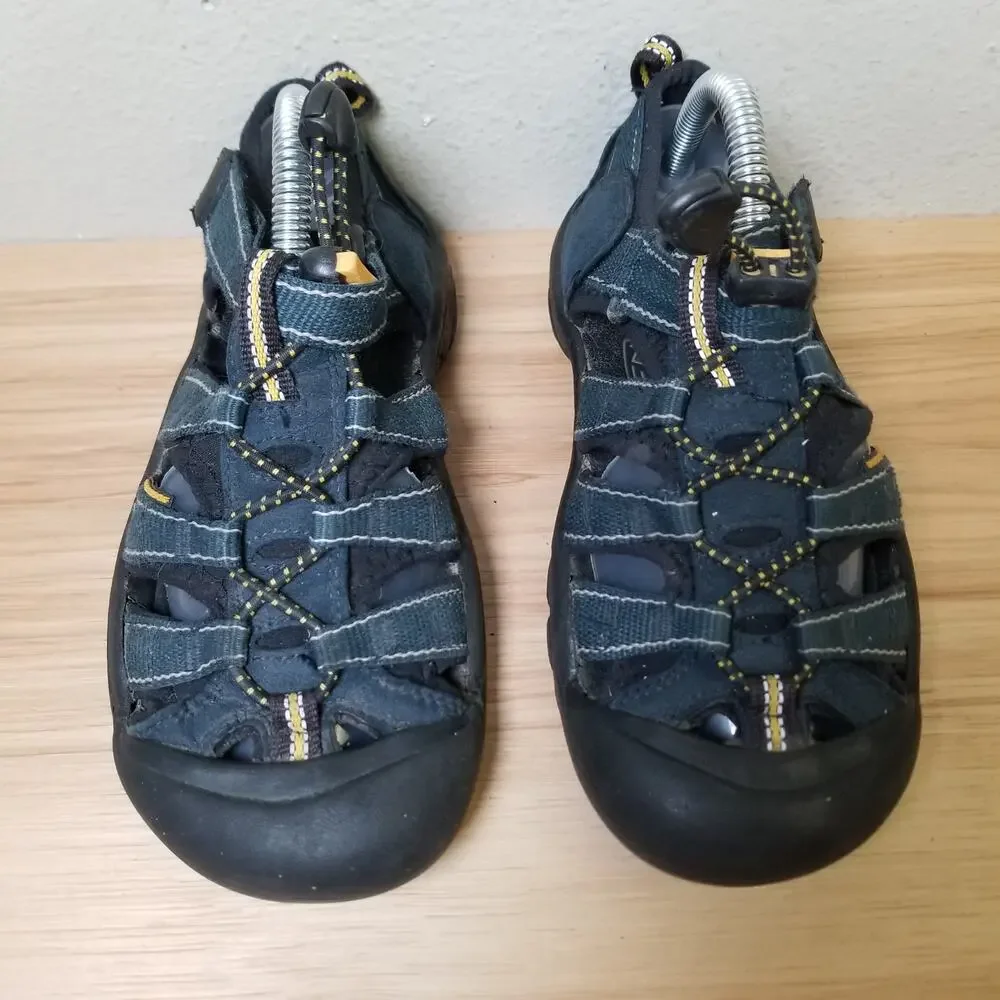 Keen Kids Size 2 Newport Water Sandals Blue Black Outdoor Trails‎ Hike Gorpcore